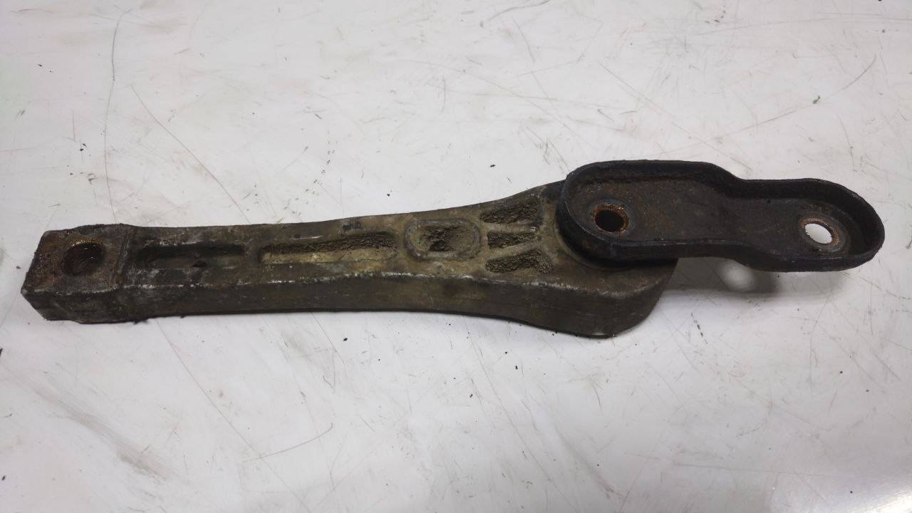 кронштейн двигателя Volkswagen Passat B6 (2005 - 2010), 2.0 л., дизель, 3C0199855A - фото №1