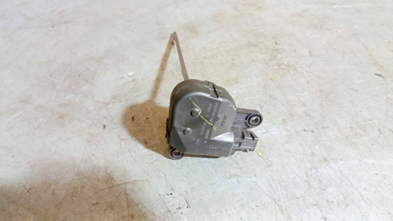 моторчик заслонки печки Dodge Caravan 4 поколение (2000 - 2007), 04885465AA, 58024E - фото №1