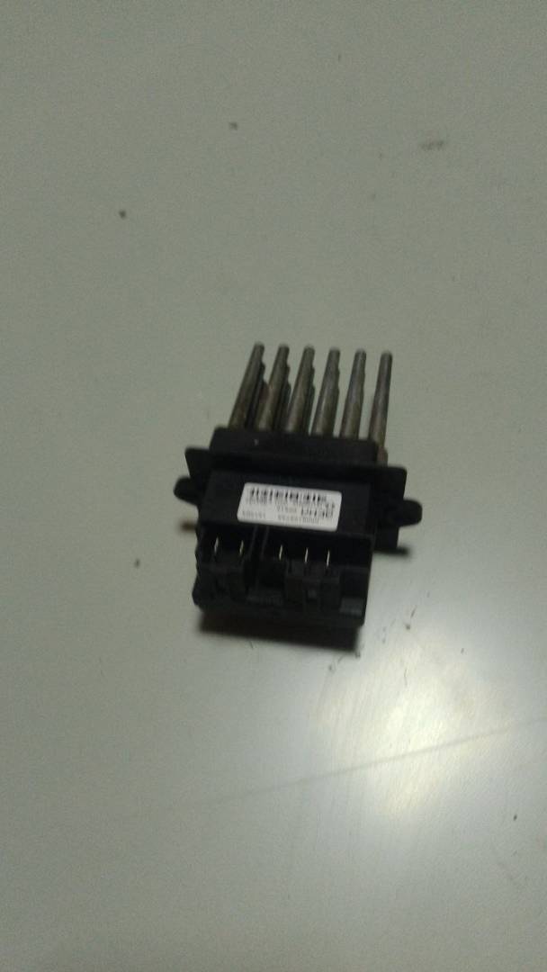 сопротивление печки Chrysler Pacifica 1 поколение (2003 - 2008), 05061587AA - фото №1