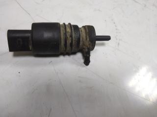 насос (моторчик) омывателя стекла Volkswagen Passat B6 2006, 1T0955651