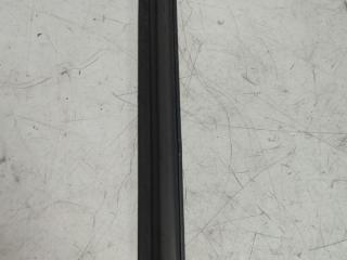 Уплотнитель стекла Toyota Yaris P1 (1999 - 2003), хетчбэк 5 дв.