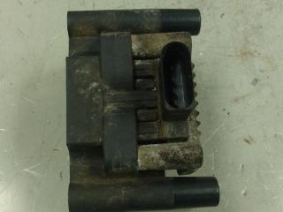 катушка зажигания Volkswagen Golf 4 поколение (1997 - 2006), 1.6 л., бензин, 032905106B