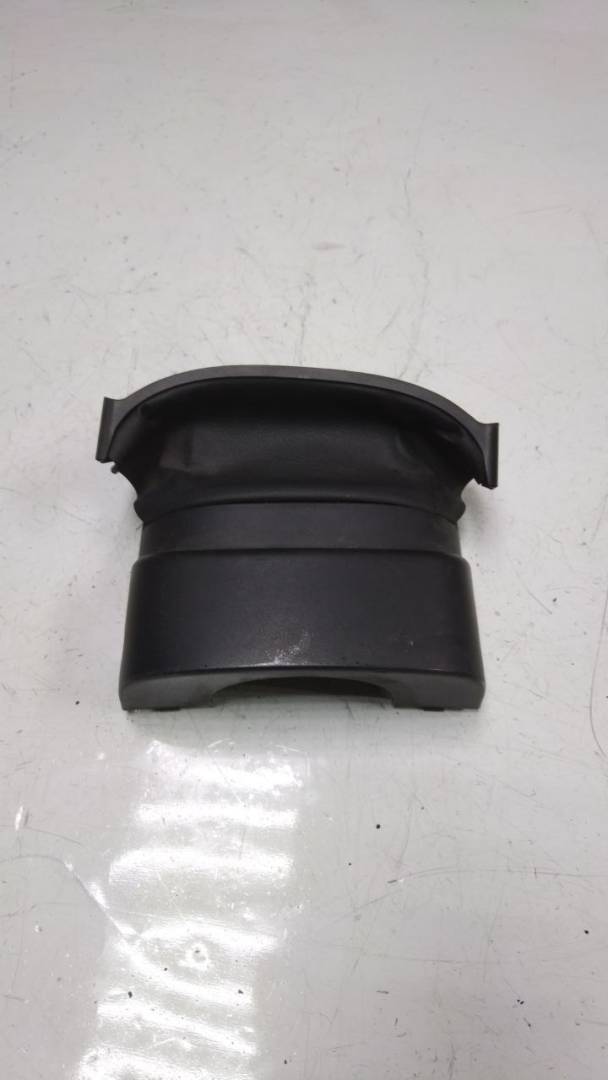 кожух рулевой колонки Ford Focus 2 поколение 2005, 3M513530ABW - фото №1