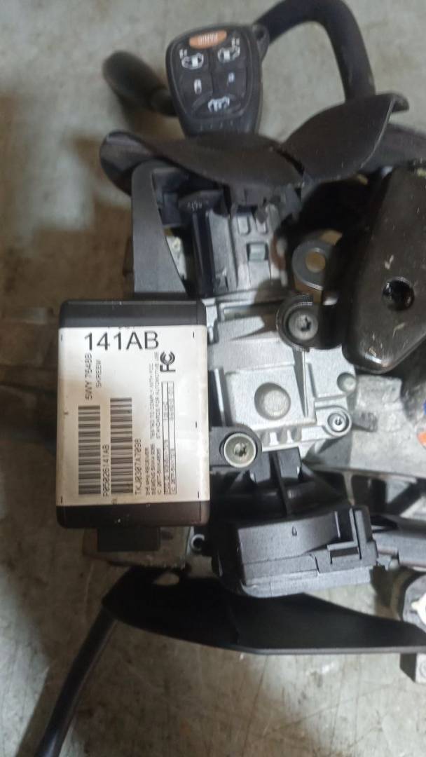 замок зажигания Dodge Caravan 4 поколение (2000 - 2007), бензин, АКПП, 05057734AD, 5WY7643B, P05026141AB - фото №1