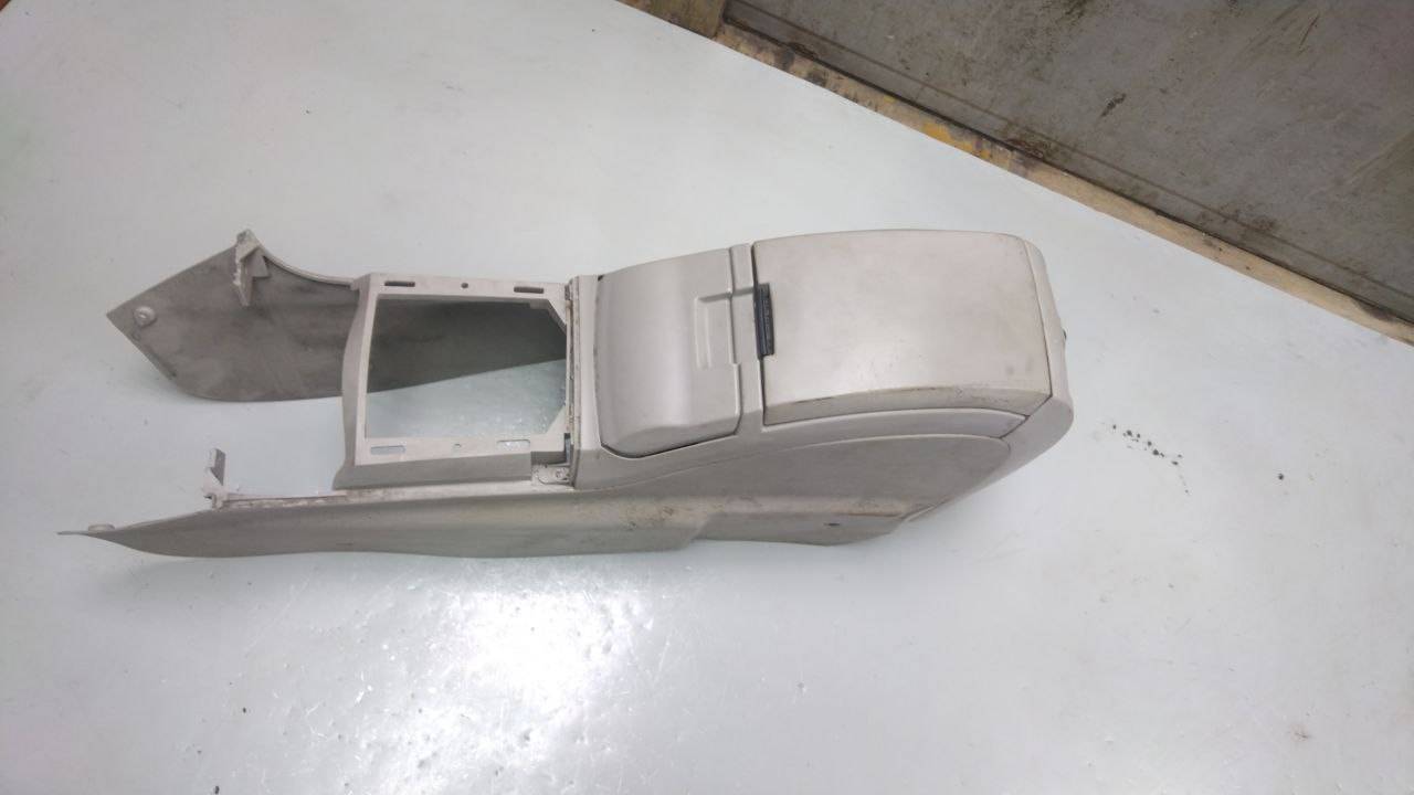 консоль салона (центральная часть) Chrysler Pacifica 1 поколение (2003 - 2008), 0YV091L2AE - фото №1