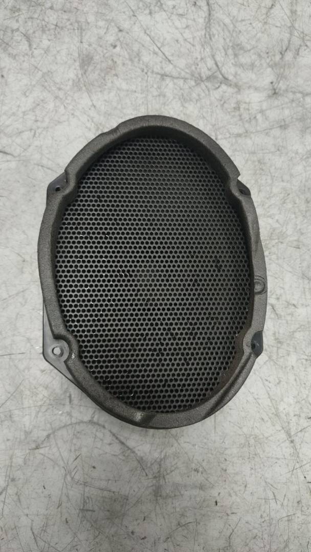 динамик высокочастотный (пищалка) Ford Focus 1 поколение (1998 - 2001), XS4F18808AB - фото №1