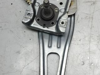 стеклоподъемник задний правый Toyota Yaris XP9 (2005 - 2009)