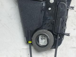 замок двери задней правой Toyota Yaris XP9 (2005 - 2009)