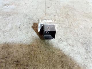 реле накала свечей Peugeot 207 1 поколение (2006 - 2009), 1.6 л., дизель, 9640469680