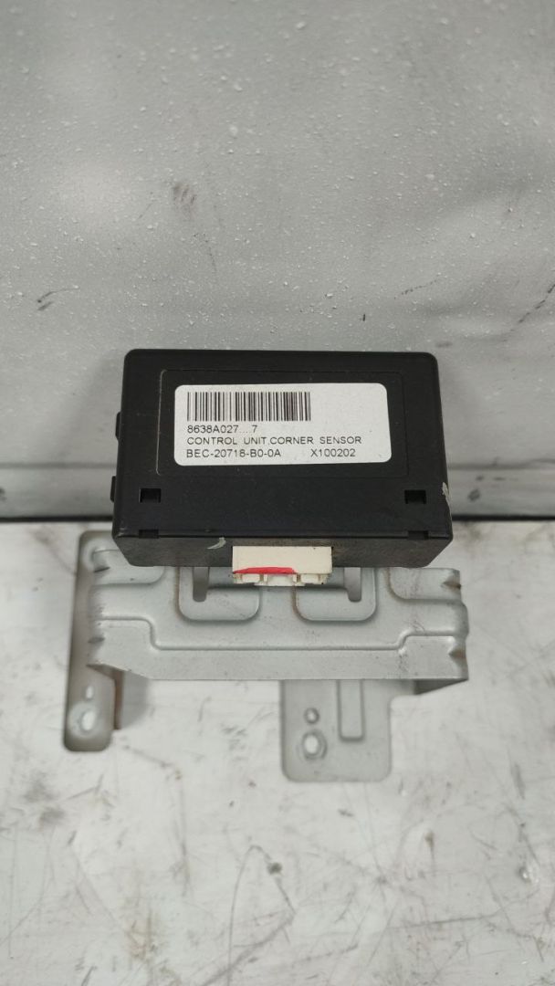 блок управления парктрониками Mitsubishi Lancer 10 поколение 2010, 1.8 л., бензин, МКПП, 8638A027, X100202, BEC20718B00A - фото №1