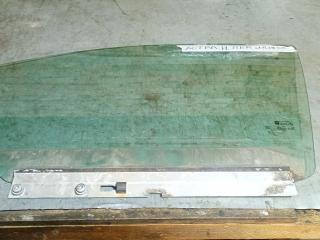 стекло двери передней левой Opel Astra H (2004 - 2007)