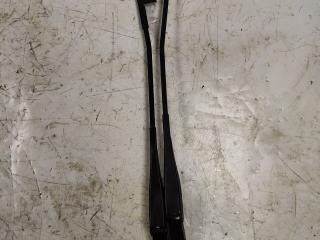 щеткодержатель (поводок стеклоочистителя, дворник) Ford Focus 2 поколение [рестайлинг] 2009, 1.8 л., бензин, МКПП