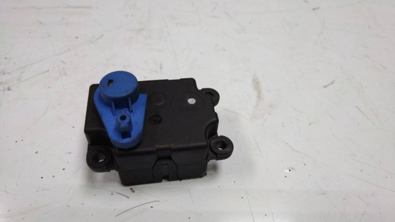 моторчик заслонки печки Saab 9-3 2 поколение (2002 - 2007), 09180202, 986471H, 46023008332 - фото №1