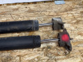 амортизатор подвески Ford Focus 3 поколение CB8 2012, 1.6 л., i-VTEC, IQDB, бензин, МКПП, frozen white, передний привод, правый руль, BV61-18080-AAG - фото №2