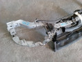 передняя панель крепления облицовки (телевизор) Ford Focus 3 поколение CB8 2012, 1.6 л., бензин - фото №2