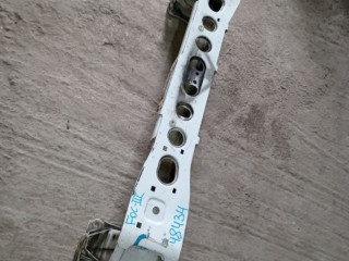 усилитель бампера заднего Ford Focus 3 поколение CB8 2012, 1.6 л., бензин, 1860770