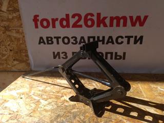 домкрат Ford Focus 3 поколение CB8 2011, 2.0 л., TDCi, UFDB, дизель, робот, moondust silver (metallic), хетчбэк 5 дв., передний привод, правый руль
