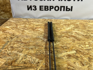 амортизатор крышки багажника (3-5 двери) Ford Focus 3 поколение CB8 2012, 1.6 л., i-VTEC, PNDA, бензин, 5МКПП, white, хетчбэк 5 дв., передний привод, правый руль, BM51-A406A10-AF