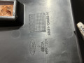 крышка аккумулятора Ford Focus 3 поколение CB8 2012, 1.6 л., i-VTEC, PNDA, бензин, 5МКПП, white, хетчбэк 5 дв., передний привод, правый руль, AM51-10A659-AB - фото №3
