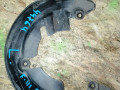 защитный кожух тормозного механизма Ford Focus 3 поколение CB8 2012, 2.0 л., бензин - фото №2