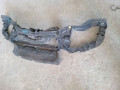 передняя панель крепления облицовки (телевизор) Ford Focus 3 поколение CB8 2012, 1.6 л., бензин - фото №3