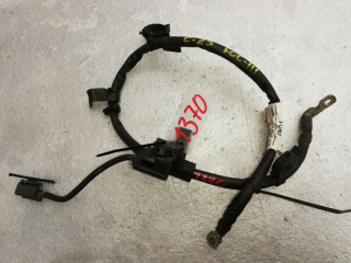 провод с генератора на стартер Ford Focus 3 поколение CB8 2012, 2.0 л., бензин, BV6T14A280