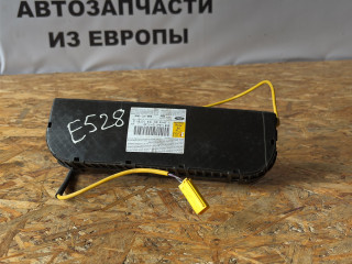 подушка безопасности сиденья Ford Kuga 1 поколение 2009, 2.0 л., TDCi, QXBA, дизель, МКПП, ice white, внедорожник 5 дв., полный привод, правый руль, 3M51-R611D11-AK
