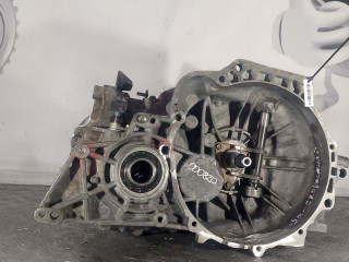 КПП механическая (МКПП) Kia Sportage 2 поколение 2008, 2.0 л., бензин, 5МКПП, полный привод