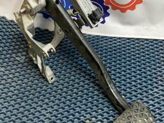 Педальный механизм в сборе BMW 3 серия E90 [рестайлинг] 2009, 2.0 л., N46 B20 BD, бензин, АКПП, 475 black saphire metallic, седан, задний привод, правый руль, 35006778979