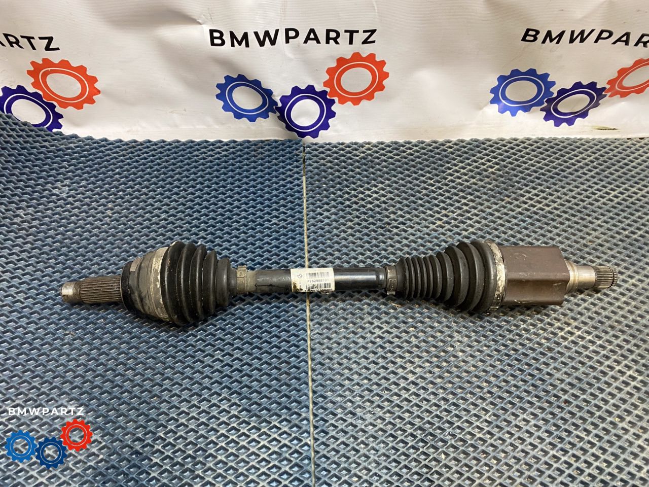 полуось передняя левая (приводной вал, ШРУС) BMW X5 F15 2015, 31607629881, 31607622913 - фото №1