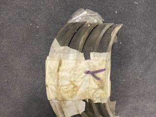 колодки стояночного тормоза BMW 3 серия E90 [рестайлинг] 2009, 2.0 л., N46 B20 BD, бензин, АКПП, 475 black saphire metallic, седан, задний привод, правый руль, 34212213310