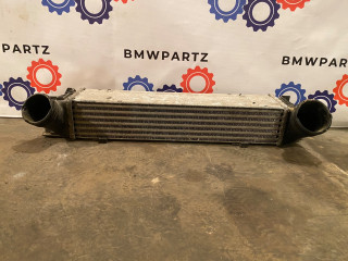 интеркулер BMW 3 серия E90 [рестайлинг] 2010, 2.0 л., N47 D20 C, дизель, АКПП, 475 black- sapphire metallic, седан, задний привод, правый руль, 17517798788