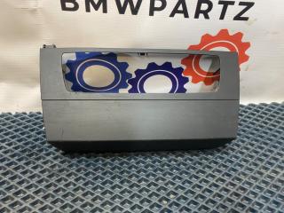 рамка под магнитолу BMW 3 серия E91 [рестайлинг] 2009, 2.0 л., N46 B20 BD, бензин, АКПП, 475 black saphire metallic, универсал, задний привод, правый руль, 51459118703