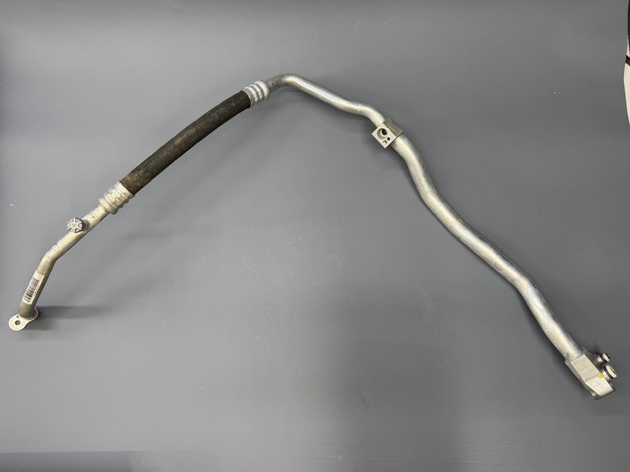 трубка кондиционера Mini Cooper 3 поколение (2013 - 2018), 64536842037, 6842037, 64536805433, 6805433 - фото №1