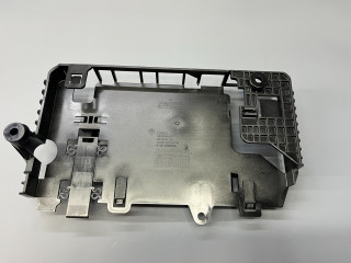 кронштейн (крепление) Mini Cooper 3 поколение [рестайлинг] F55 2020, 1.5 л., B36 A15 A, бензин, АКПП, b71, хетчбэк 5 дв., передний привод, 61359306899, 9306899