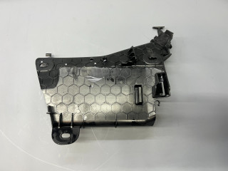 подкапотный пластик Mini Countryman 2 поколение F60 2017, 1.5 л., B36 A15 A, бензин, АКПП, c2m, хетчбэк 5 дв., передний привод, 61139332509, 9332509