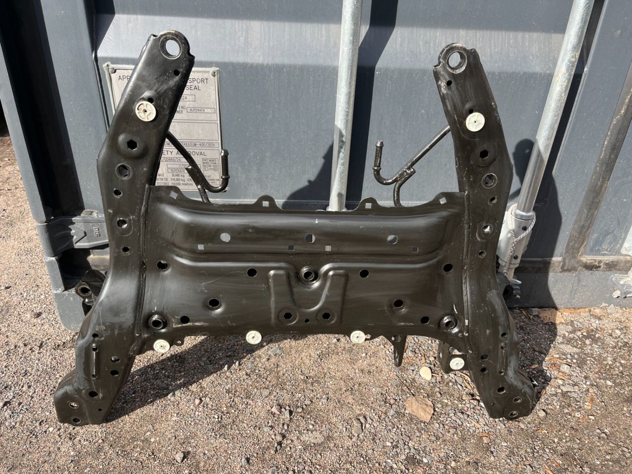 балка подвески передняя (подрамник) Mini Countryman 2 поколение F60 2017, 1.5 л., B36 A15 A, бензин, АКПП, c2m, хетчбэк 5 дв., передний привод, 31116872729, 6872729, 31114097788, 4097788 - фото №1