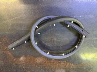 уплотнитель двери Mini Countryman 2 поколение (2016 - 2020), 51767390056, 7390056