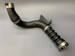 патрубок интеркулера Mini Countryman 2 поколение F60 2017, 1.5 л., B36 A15 A, бензин, АКПП, c2m, хетчбэк 5 дв., передний привод, 13718655836, 8655836, 13718616211, 8616211, 13718655836, 8655836, 13718616211, 8616211