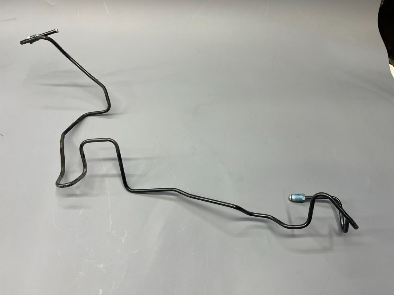 трубка тормозная Mini Countryman 2 поколение F60 2017, 1.5 л., B36 A15 A, бензин, АКПП, c2m, хетчбэк 5 дв., передний привод, 34306874546, 6874546, 34306874435, 6874435, 34306862637, 6862637 - фото №1