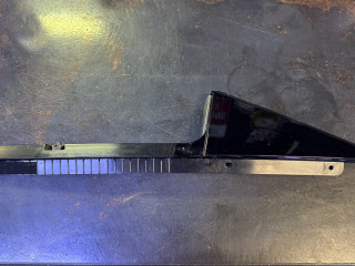 молдинг двери задней правой Mini Countryman 2 поколение (2016 - 2020), 51357390660, 7390660