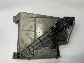 планка под капот Mini Countryman 2 поколение F60 2017, 1.5 л., B36 A15 A, бензин, АКПП, c2m, хетчбэк 5 дв., передний привод, 51717419826, 7419826