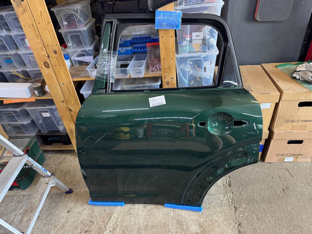 дверь задняя левая Mini Countryman 2 поколение (2016 - 2020), b22, 41007438597, 7438597 - фото №1