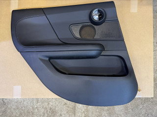 обшивка двери задняя левая Mini Countryman 2 поколение (2016 - 2020), 51427441619, 7441619