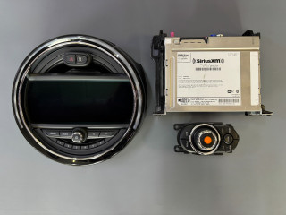 монитор мультимедиа Mini Cooper 3 поколение [рестайлинг] F55 2020, 1.5 л., B36 A15 A, бензин, АКПП, b71, хетчбэк 5 дв., передний привод, 65829392037, 65508707865, 65129824441