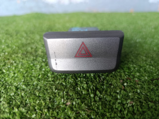 кнопка аварийной сигнализации Hyundai Accent 2 поколение (LC) 2011, 2.0 л., G4EC, бензин, МКПП, седан, 864W01404