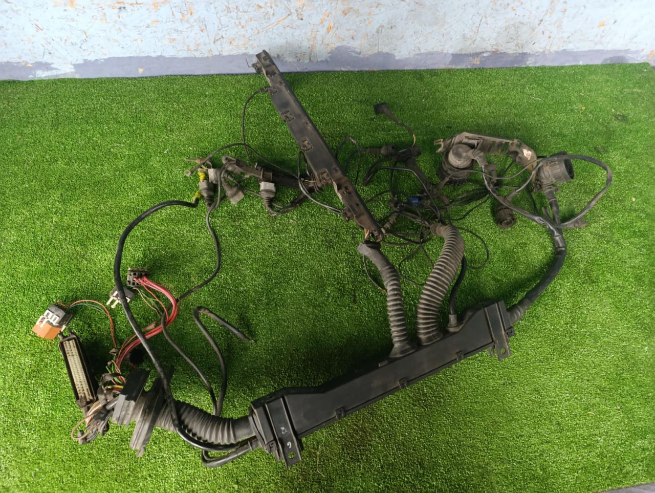 проводка двигателя BMW 3 серия E36 (1990 - 1996), 1.8 л., бензин, МКПП, седан, 1928401594 - фото №1