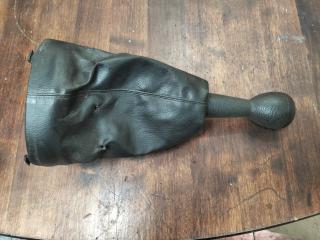 чехол рычага КПП Chevrolet Niva 1 поколение 2008, 1.7 л., бензин, МКПП