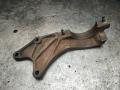 кронштейн (крепление) Ford Focus 1 поколение [рестайлинг] (2001 - 2005), 2.0 л., бензин, АКПП, XS4W3K305DB - фото №2
