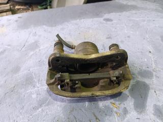 суппорт передний левый Toyota Sprinter E100 AE100 1992, 1.5 л., 5A-FE, бензин, АКПП, седан